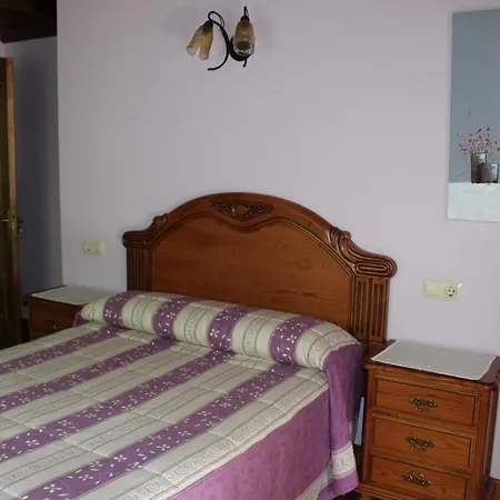 La Gueera - Casas De Picos *